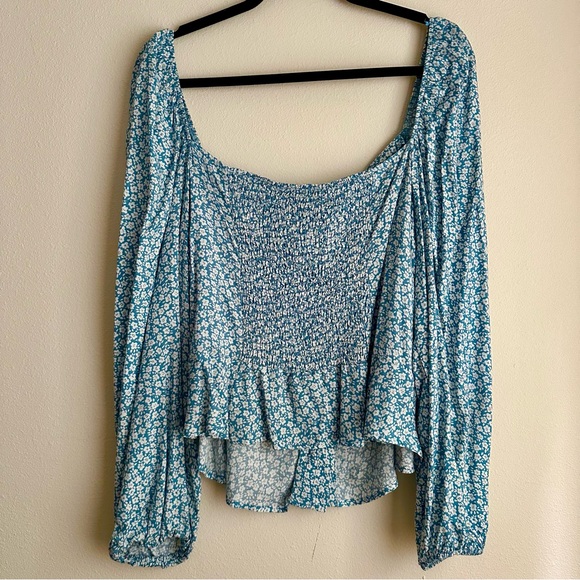 New Look Blue and White Floral Sweetheart Long Sleeve Top - Picture 4 of 6